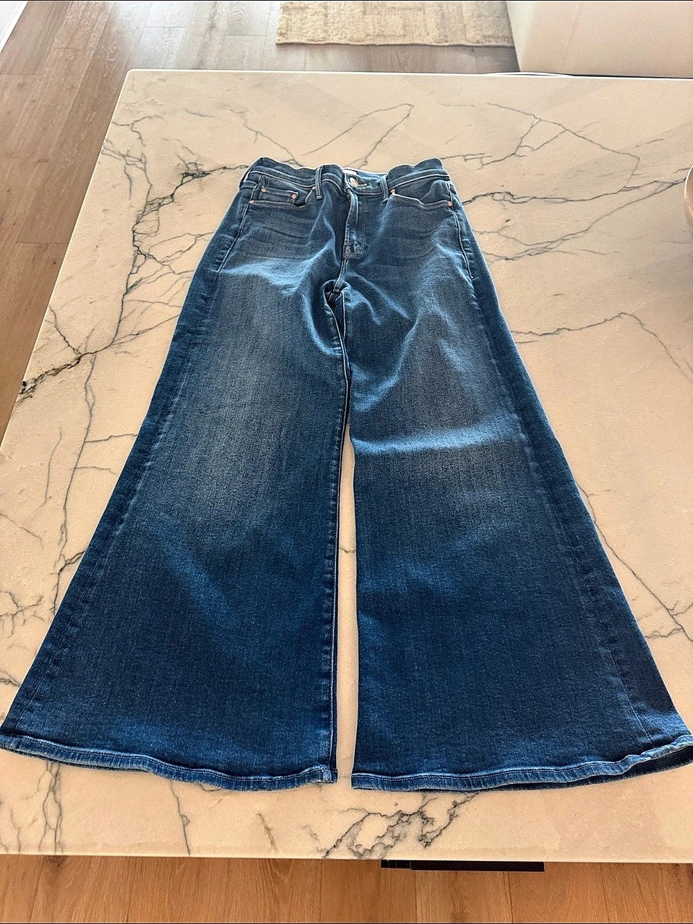 MOTHER Women's Flare Jeans Size 25Blue